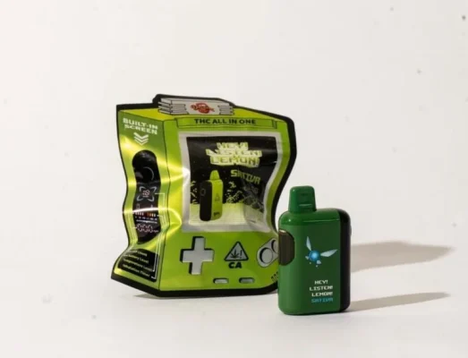 Devour Hey Listen Lemon 3.5g Disposable